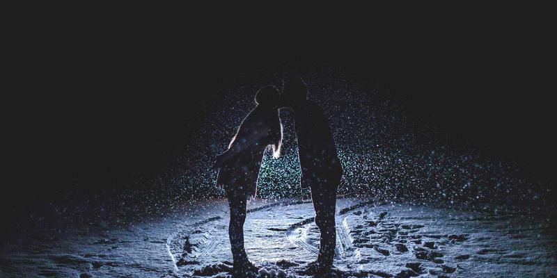 增嘎女孩84:简约时尚与健康生活的都市新哲学