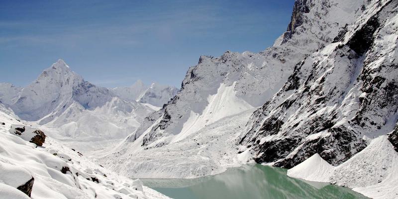 增嘎女孩的静心书写：藏文书法与日记，一种简约时尚的心灵成长生活方式