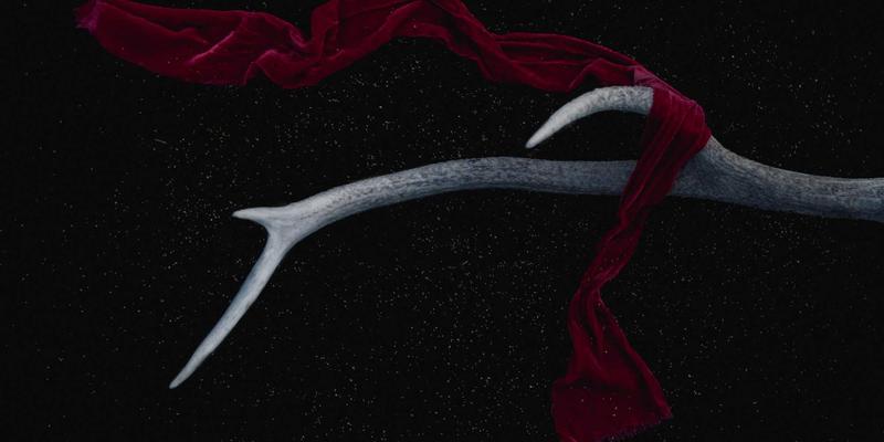 简约时尚与日式禅意的融合：增嘎女孩如何用自然声音冥想实现肌肤健康